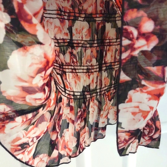 SET OF 4 Express Purple Floral Sheer Ruffle Floral Blouse & Cami Size L - Picture 7 of 16